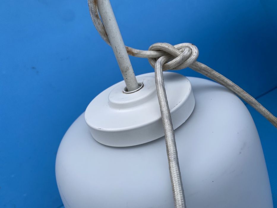 Дизайнерски полилей от дания 1970 - млечно стъкло