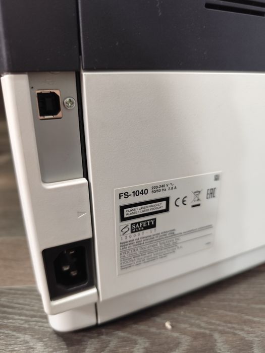 Продам принтер Kyocera 1040