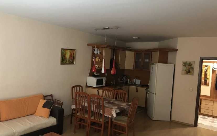 Дава се под наем Двустаен апартамент в Бургас, Славейков - 79 кв.м за 230 € - Снимка #14