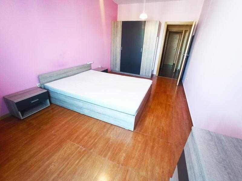 Дава се под наем Четиристаен апартамент в София, Младост 3 - 333 кв.м за 1100 € - Снимка #3