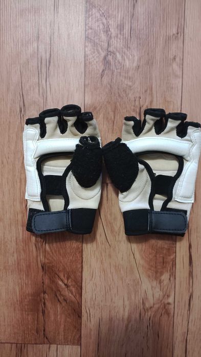 Перчатки для тaэквондо FIGHT EMPIRE