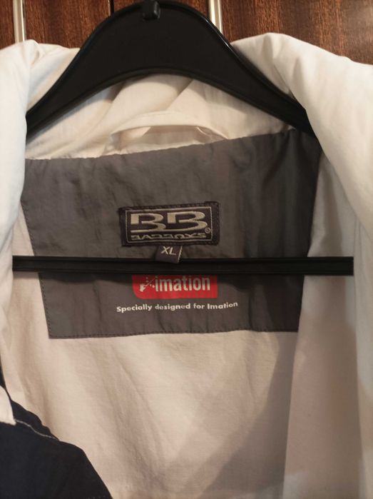 Мъжко яке- пази от вятър и дъжд, с тънка подплата