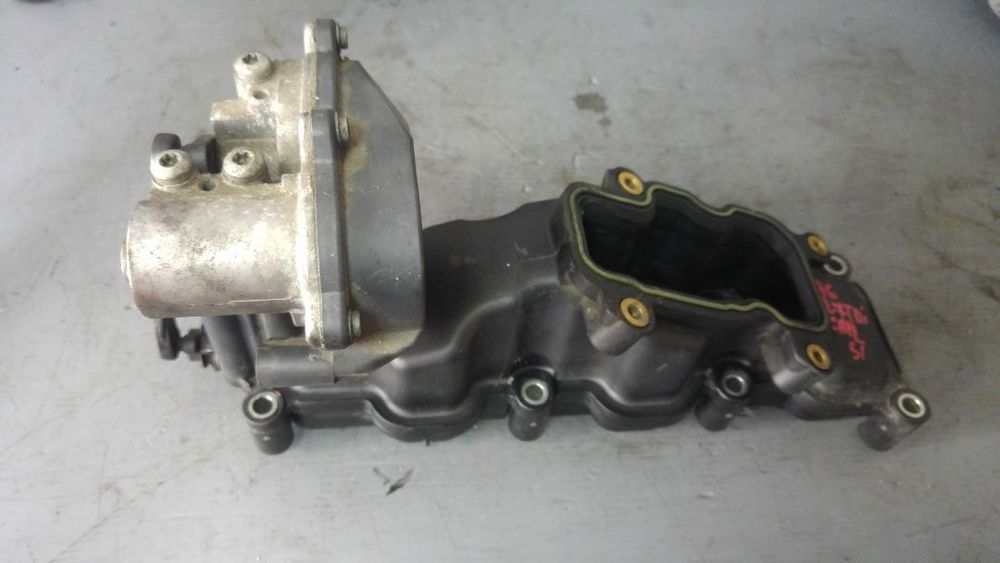 Galerie admisie cu clapete si motoras stanga 2.7 tdi can euro 5 audi a6 4f c6 059129711br 059129086l