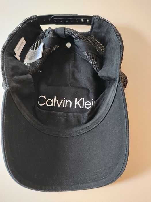 Шапка с козирка Adidas Calvin Klein