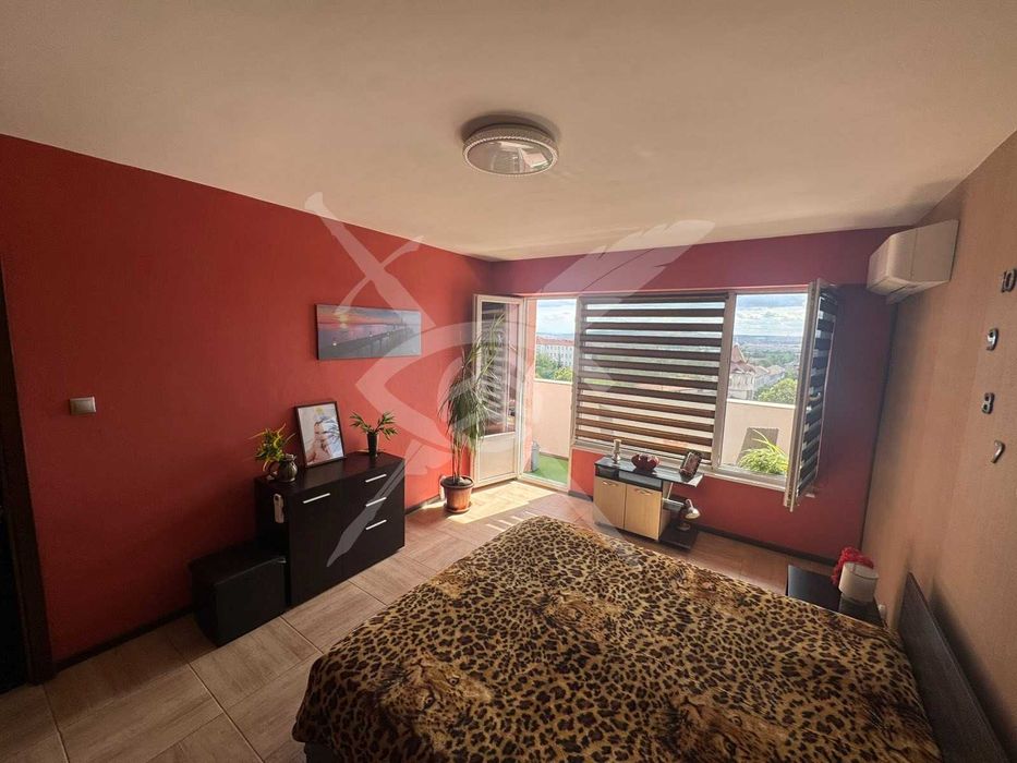 Продава се Тристаен апартамент в Айтос - 65 кв.м за 573 €/кв.м - Снимка #2