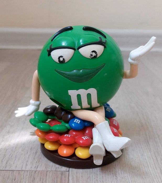 Фигурки пластиковые M&M