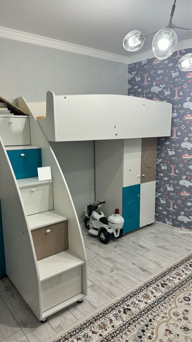 Десткий гарнитур