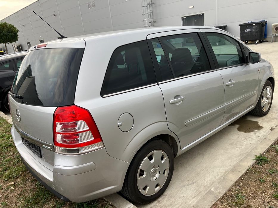 OPEL Zafira 2010 — imagine 3