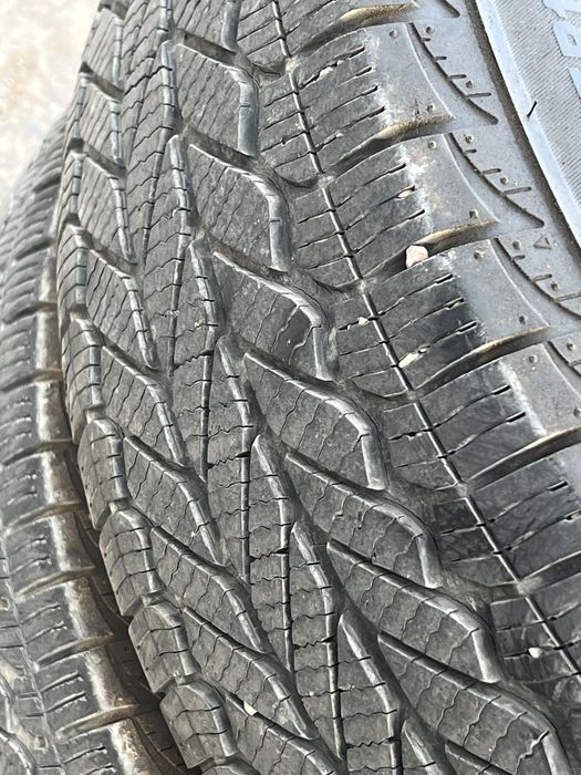 Шины Bridgestone 235/65/17