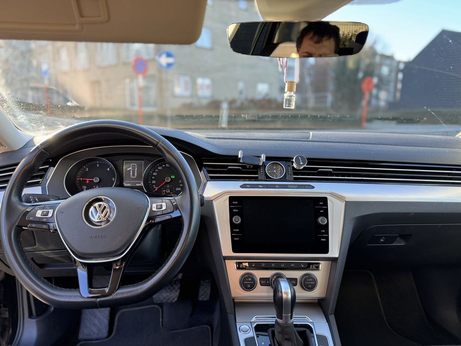 Volkswagen Passat  Variant 2019, Blue Motion