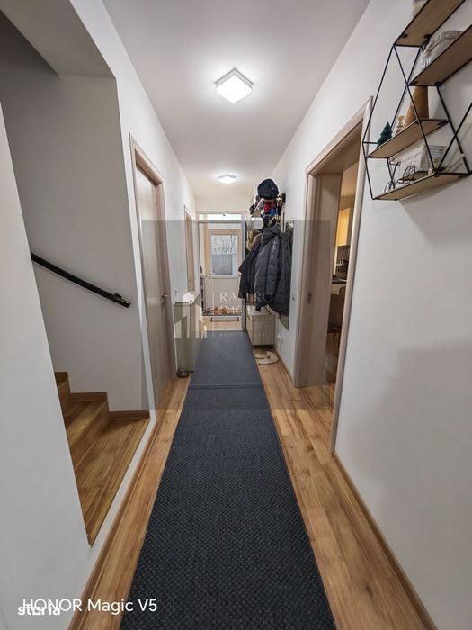 Vila Individuala 4 camere,200 mp  curte/Otopeni x