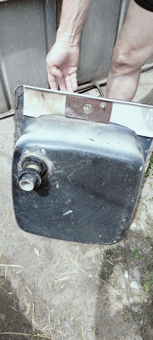 Раковина продам.