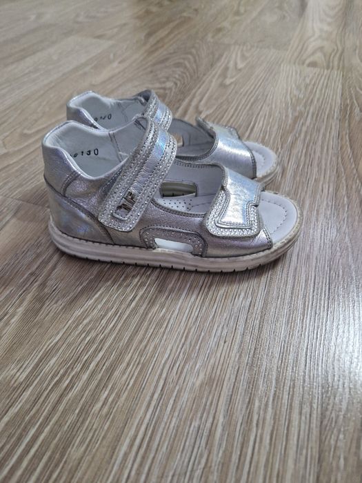 Детские сандали Tiflani