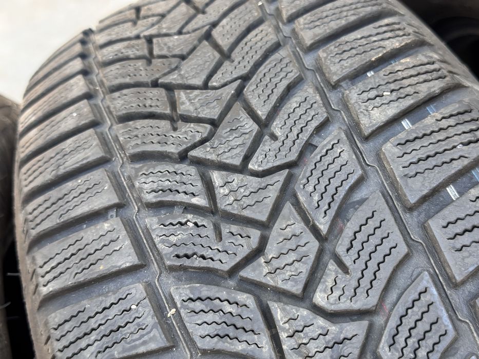 215/60/R16 Dunlop Winter Sport5 4бр зимни