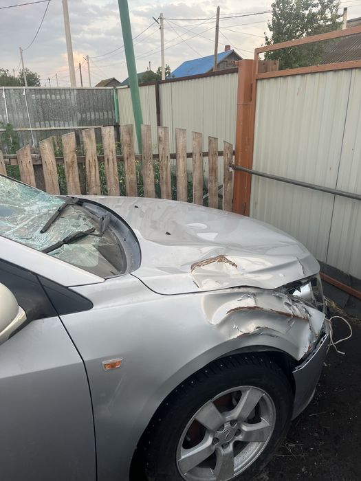 Продам chevrolet cruze