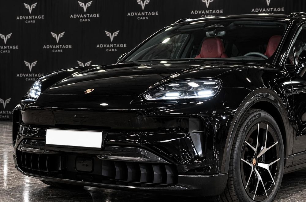 Porsche Cayenne 442 cp| Head Up| Volan GT| Scaune ventilate| Porsche Electric Sound|