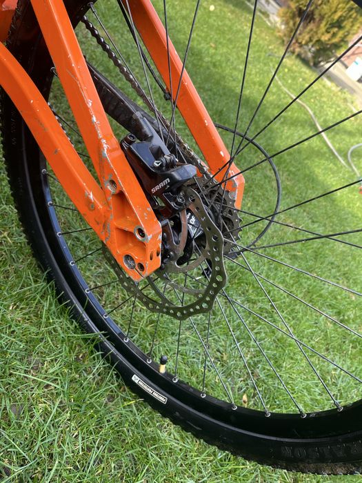 Downhill колело Nukeproof Scalp Boxxer Fox DHX