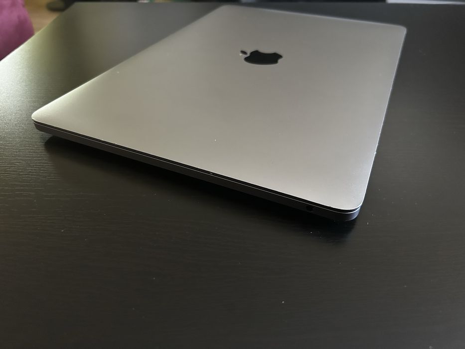 Macbook Pro 13" A 1708 2017 i5 8 GB RAM 128 GB SSD