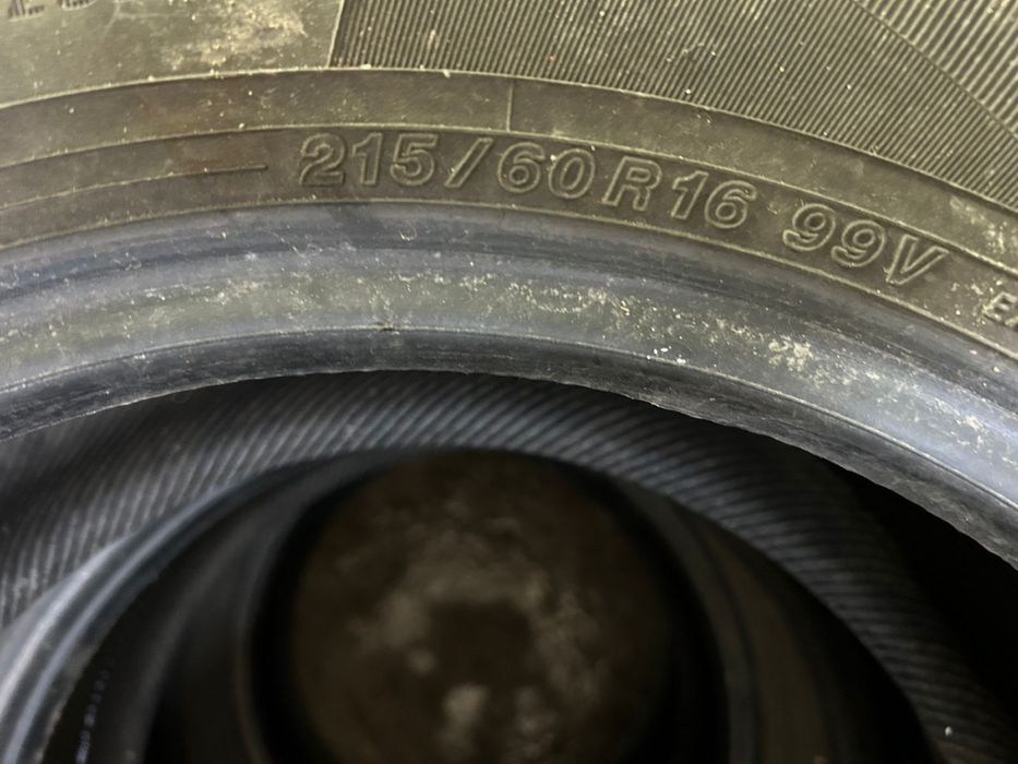 YOKOHAMA  215/60/16
