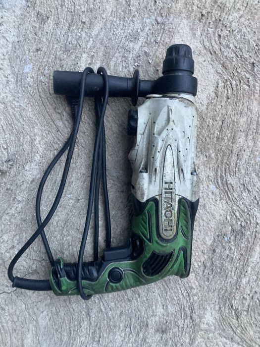 Rotopercutor Hitachi DH 24PC3 800w