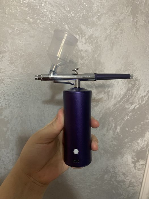 Аэрограф  срочно продаю торг есть