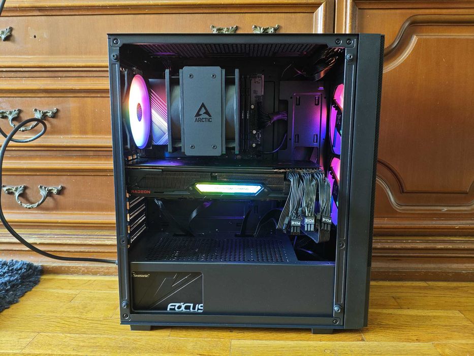Gaming PC с Ryzen 9 7900/ 32GB DDR5/ RX 6800 XT 16GB/ 512GB/ 850W