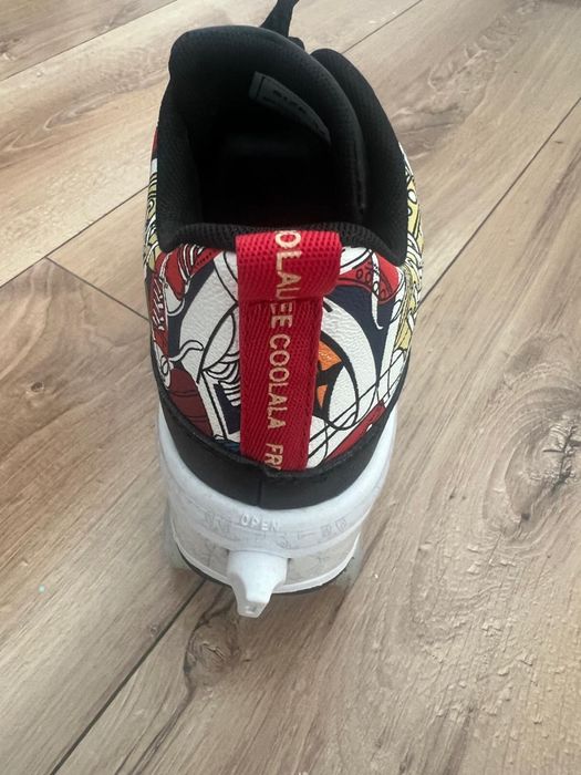 Adidasi cu role   Papuci cu role