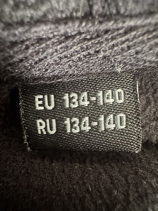 Продам куртку на мальчика