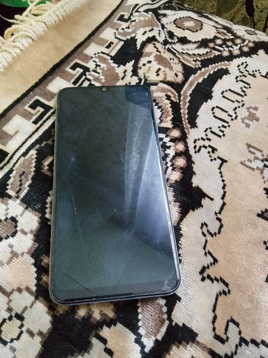 Продам Самсунг А50