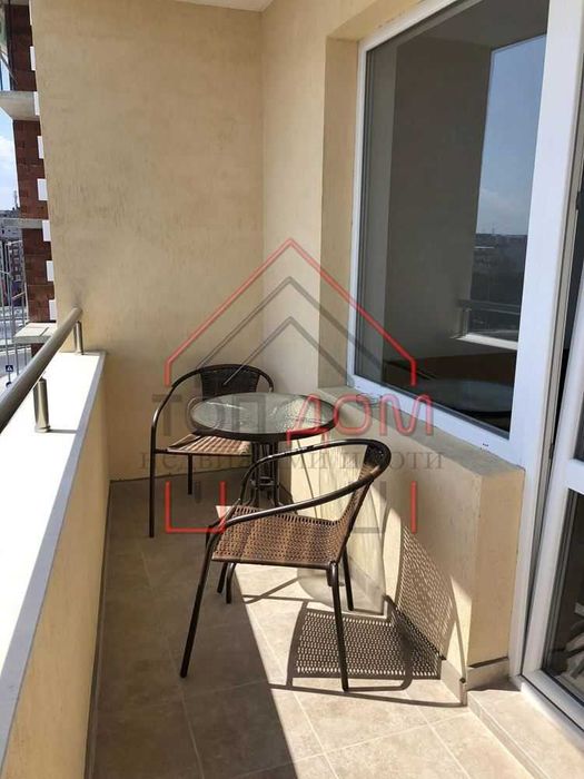 Дава се под наем Тристаен апартамент в Варна, Цветен квартал - 75 кв.м за 663 € - Снимка #2