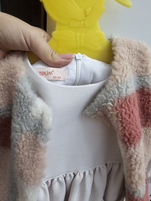 Пролаю платье новое