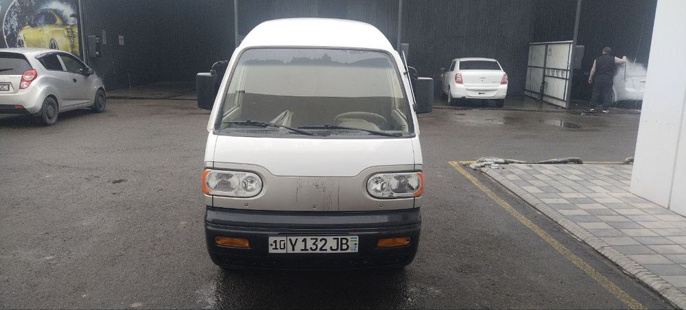 Damas 2008 srochno sotiladi