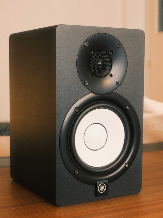 Студийни мониторни колони Yamaha HS5 в Гаранция