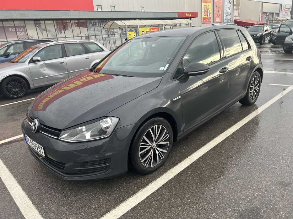 Продавам голф 7 във перфектно състояние без забележки