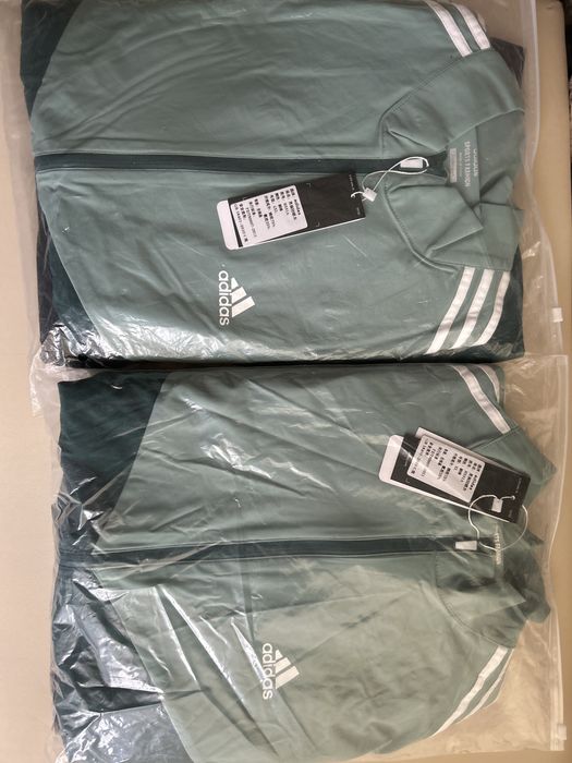 Спортивный костюм Adidas