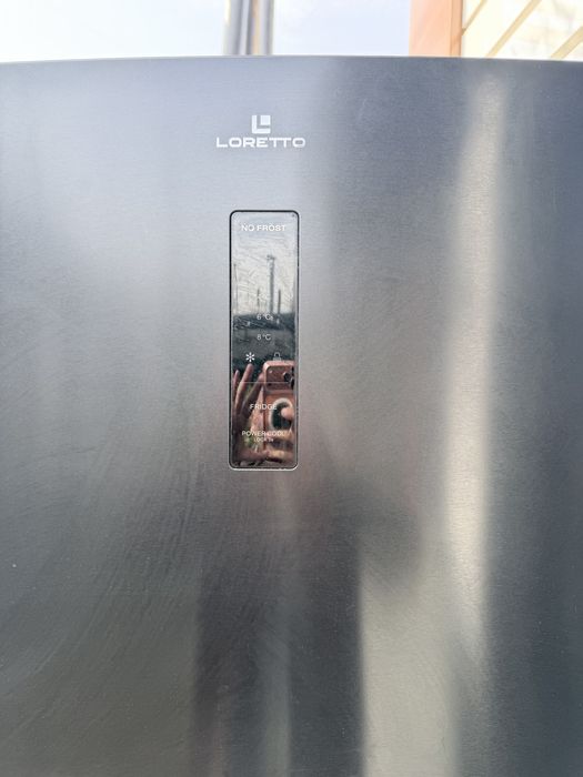 Holodilnik Sotiladi Loretto firmaniki