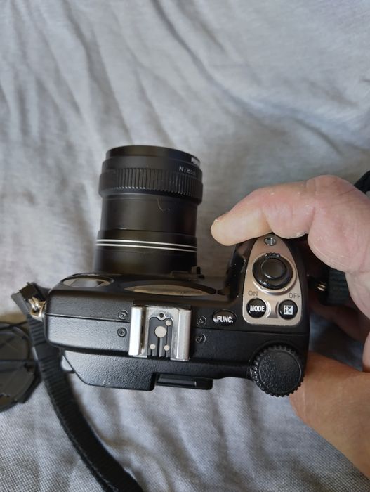 Дигитален фотоапарат Nikon Coolpix E5000