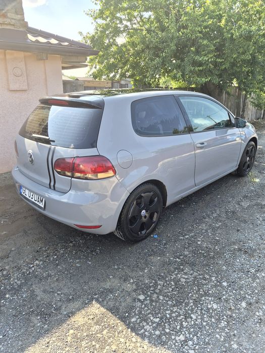 VOLKSWAGEN Golf 2010 — imagine 3