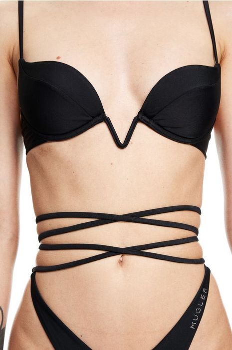 Costum baie Mugler x HM