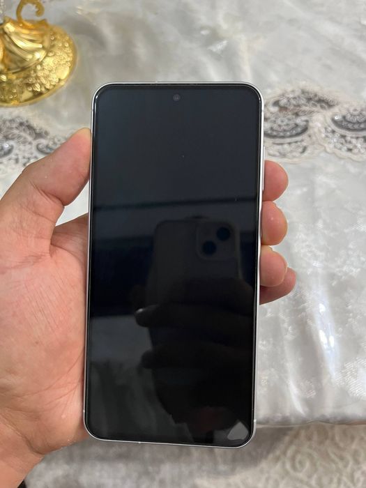 Samsung Galaxy a56 yangi bir oy ishlatilgan