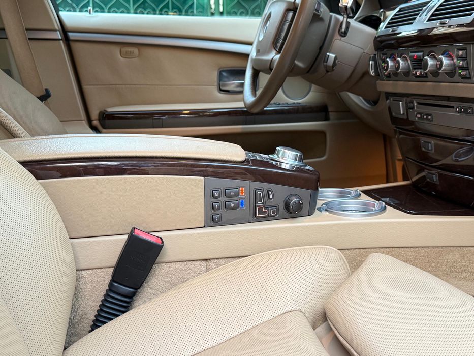 Bmw 730d Facelift cu doar 150.000 km !!!