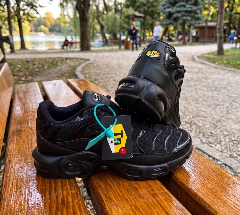 Adidasi Nike TN Max Nehru - Adidasi Unisex
