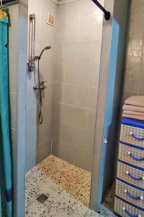 Сдам квартиру посуточно .