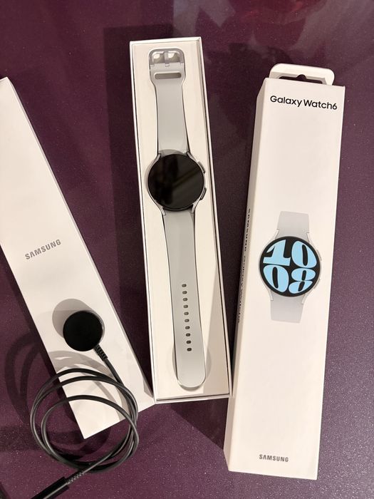 Samsung Galaxy Watch 6, 44mm , silver