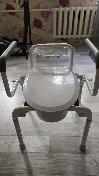 Продаётся биотуалет, состояние нового.