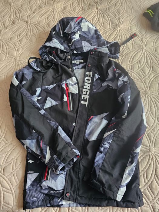 Вещи пиджак, кофта, куртка