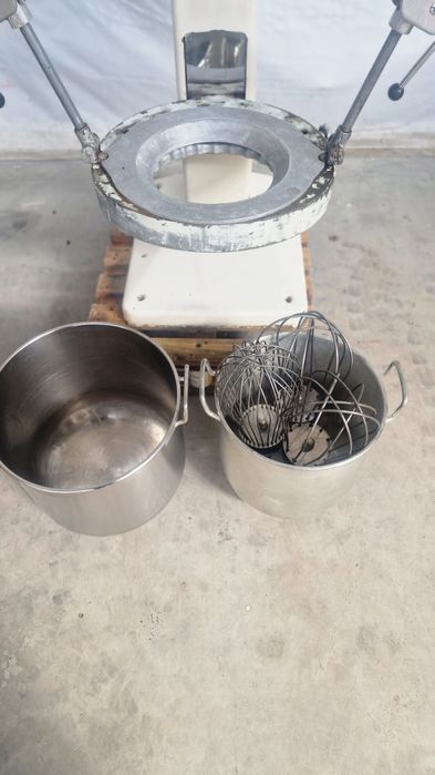 Немски сладкарски миксер Rego CM3