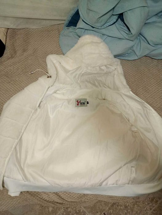 Дамски якета и елек