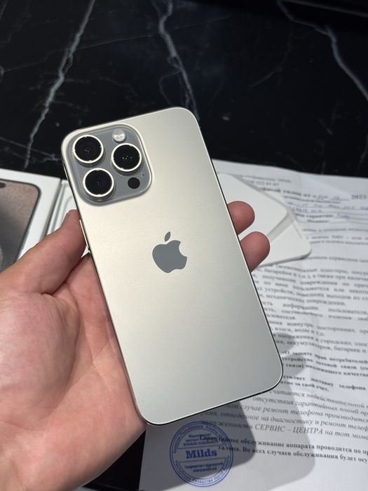IPhone 15 pro Max 256GB nano-sim