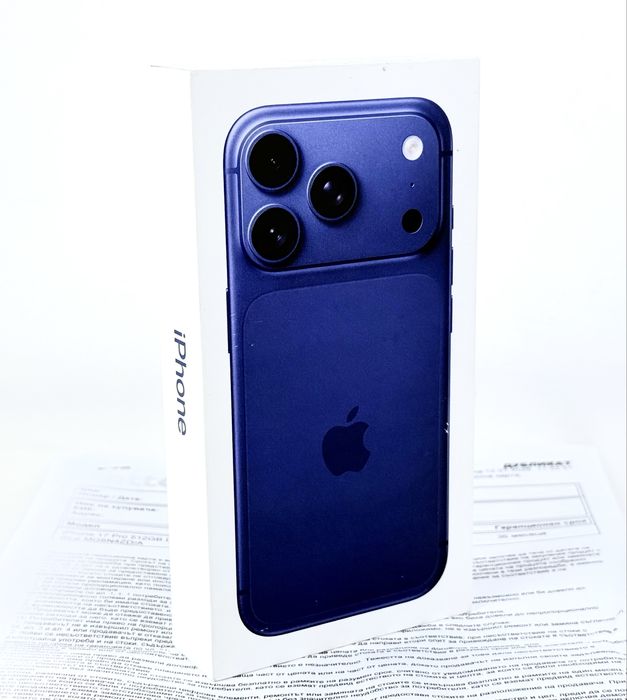 НАЛИЧЕН! Apple iPhone 17 Pro 512GB Deep Blue 3г. Гарания!